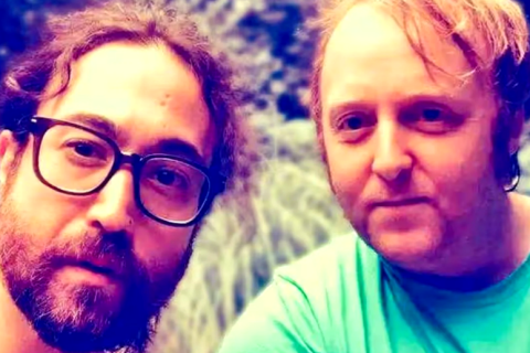 Filhos de John Lennon e Paul McCartney lançam música juntos; ouça