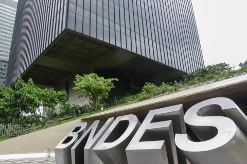 BNDES aprova financiamento de R$ 240 milhões para pesquisa da Biolab Farmacêutica